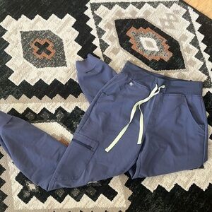 Figs joggers space navy (limited edition color)